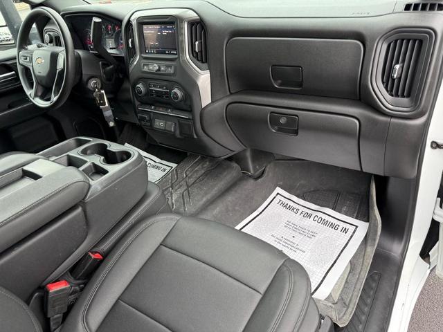 2023 Chevrolet Silverado 3500 HD CC Vehicle Photo in COLUMBIA, MO 65203-3903
