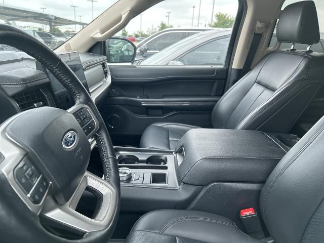 2023 Ford Expedition Vehicle Photo in Grapevine, TX 76051