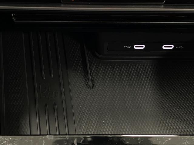 2025 Volkswagen Atlas Vehicle Photo in Appleton, WI 54913