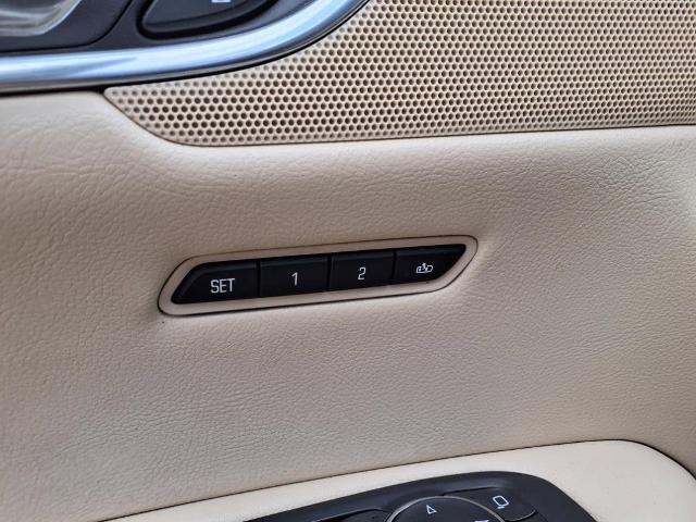 2019 Cadillac XT5 Vehicle Photo in HENDERSON, NC 27536-2966