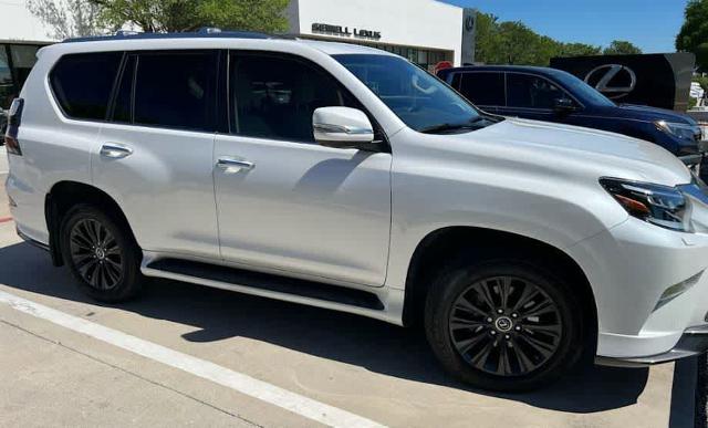 2023 Lexus GX 460 Vehicle Photo in FORT WORTH, TX 76132
