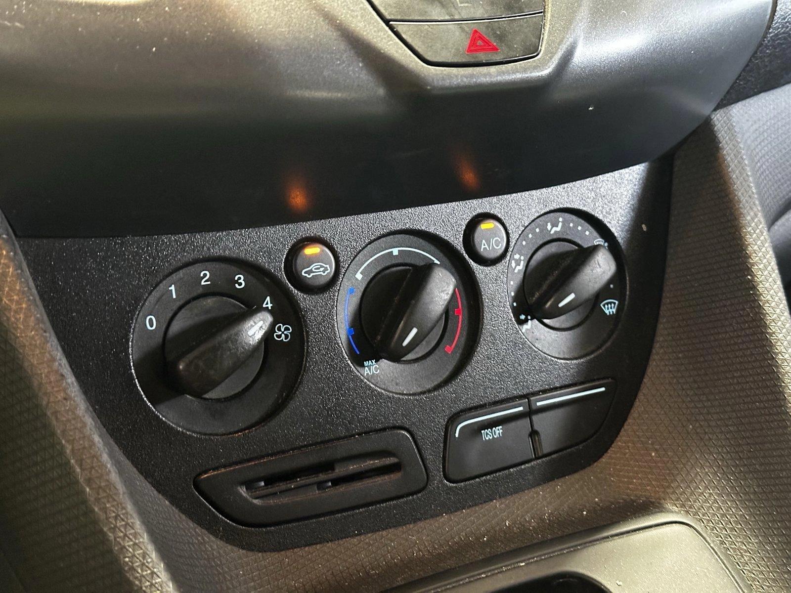 2017 Ford Transit Connect Van Vehicle Photo in Hollywood, FL 33021