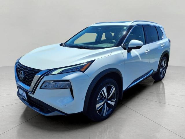 2022 Nissan Rogue Vehicle Photo in Oshkosh, WI 54904