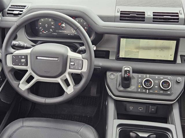 2024 Defender Vehicle Photo in AUSTIN, TX 78717