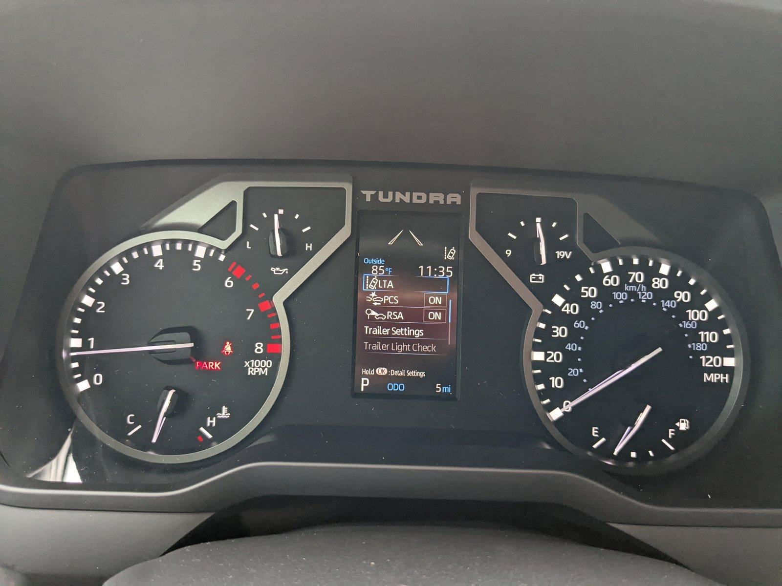 2025 Toyota Tundra 4WD Vehicle Photo in Davie, FL 33331