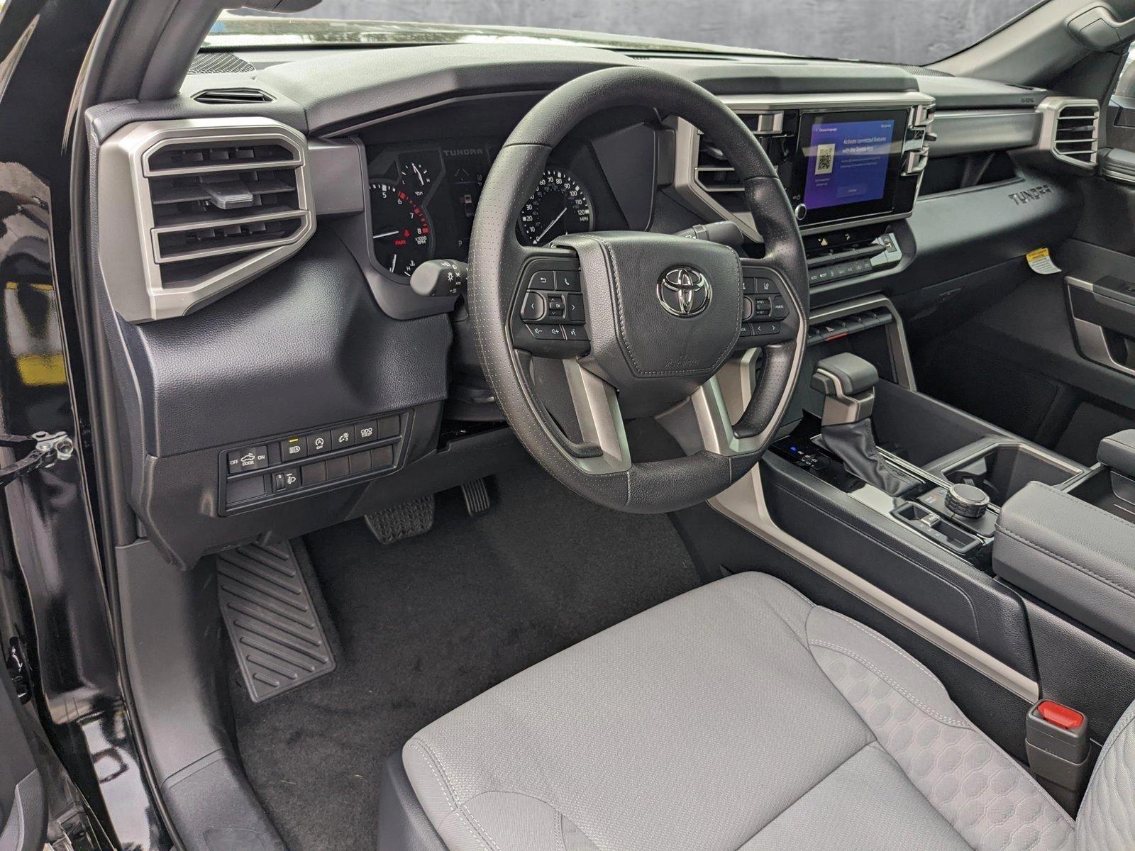 2025 Toyota Tundra 4WD Vehicle Photo in Davie, FL 33331