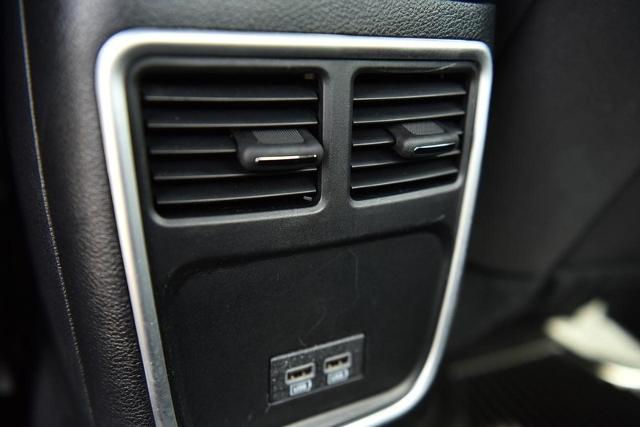 2023 Dodge Charger Vehicle Photo in Ballwin, MO 63011