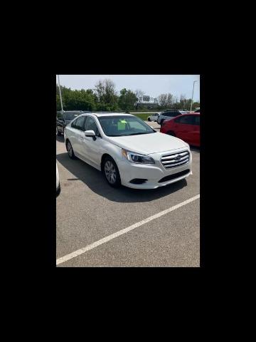 2015 Subaru Legacy Vehicle Photo in Green Bay, WI 54304