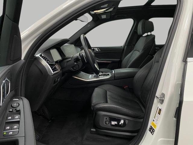 2022 BMW X5 xDrive40i Vehicle Photo in Appleton, WI 54913