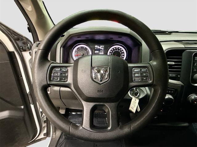 2020 Ram 1500 Classic Vehicle Photo in EVERETT, WA 98203-5662