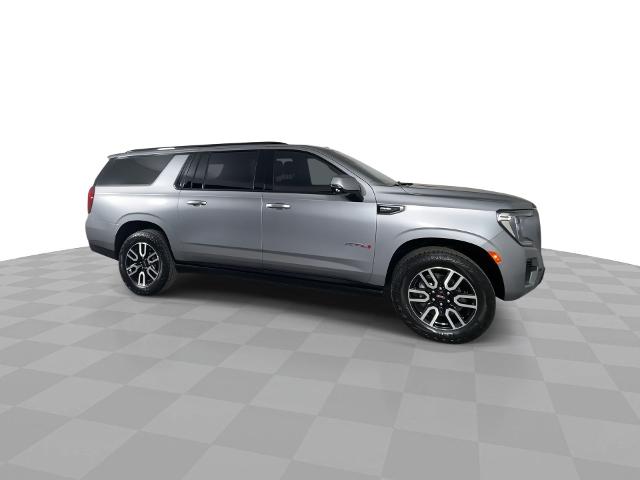 2024 GMC Yukon XL Vehicle Photo in GILBERT, AZ 85297-0402