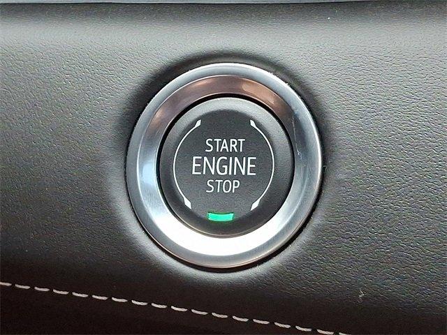 2024 Cadillac Escalade ESV Vehicle Photo in ALLENTOWN, PA 18103-7399