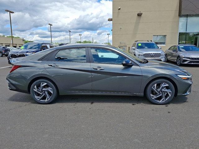 2025 Hyundai ELANTRA Hybrid Vehicle Photo in Philadelphia, PA 19116