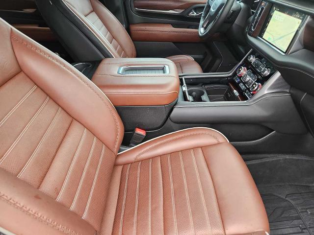 2023 GMC Yukon Vehicle Photo in DENTON, TX 76210-9321