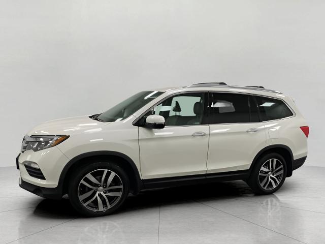 2018 Honda Pilot Vehicle Photo in Appleton, WI 54913