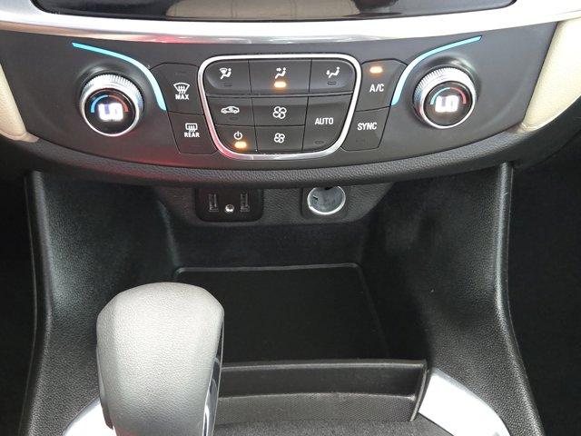 2022 Chevrolet Traverse Vehicle Photo in Decatur, TX 76234