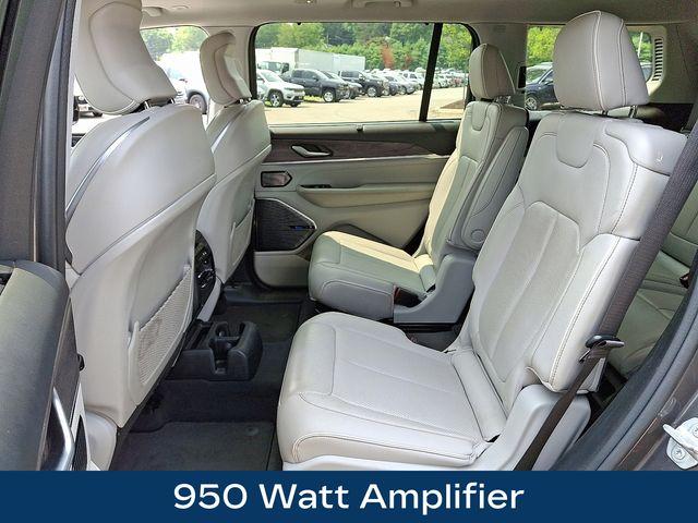 2022 Jeep Grand Cherokee L Vehicle Photo in PAWLING, NY 12564-3219