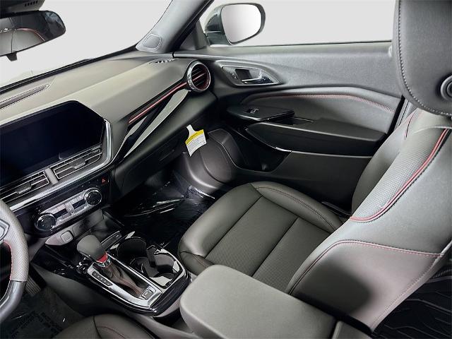 2025 Chevrolet Trax Vehicle Photo in PUYALLUP, WA 98371-4149