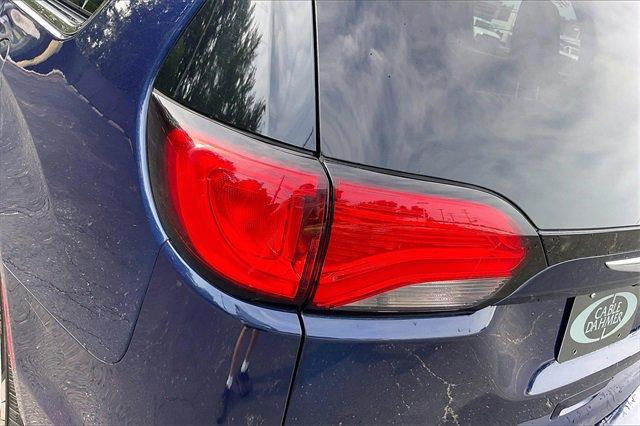 2018 Chrysler Pacifica Vehicle Photo in INDEPENDENCE, MO 64055-1314
