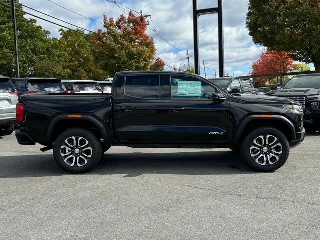 2024 GMC Canyon Vehicle Photo in LOWELL, MA 01852-4336