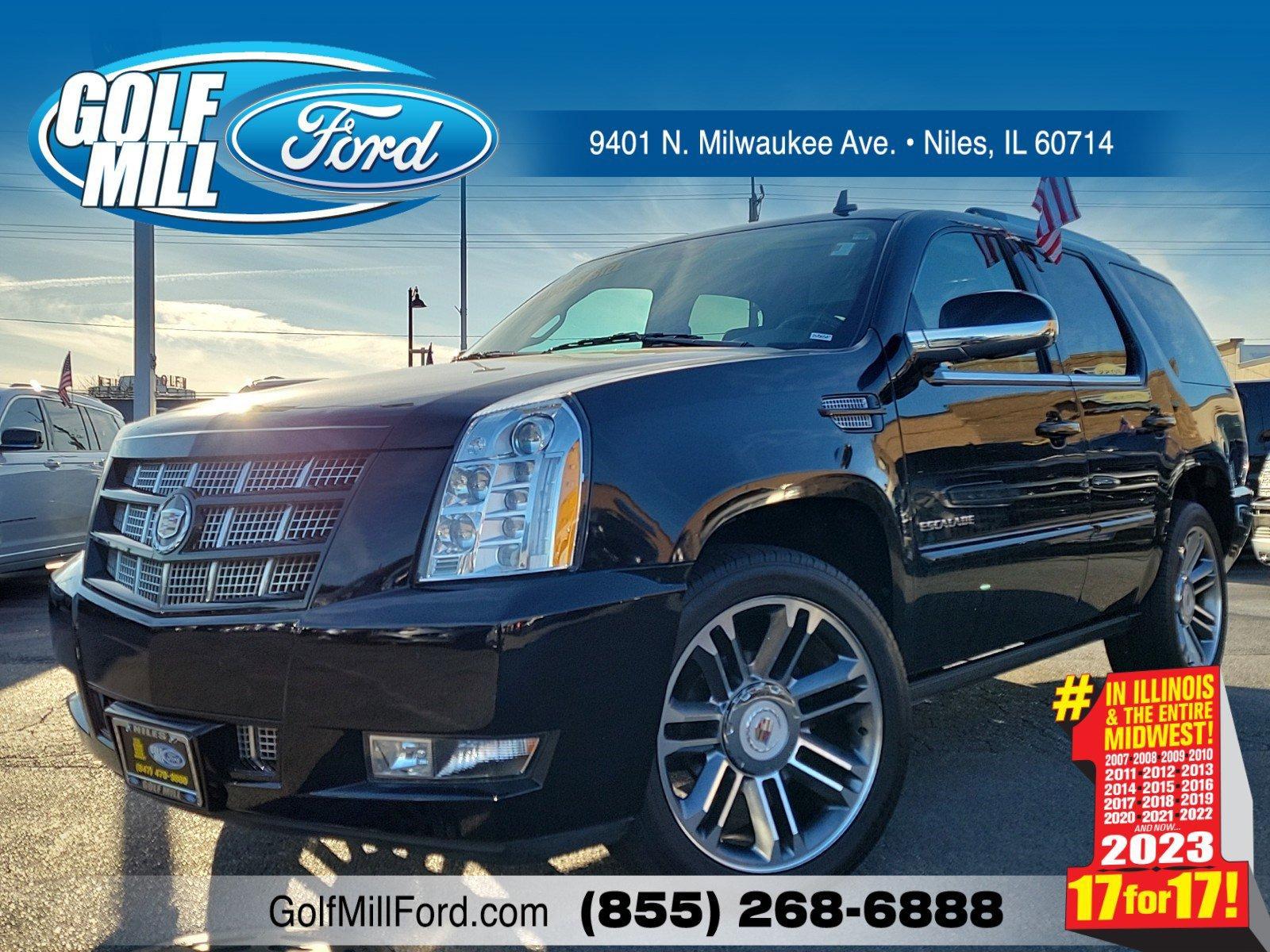 2013 Cadillac Escalade Vehicle Photo in Saint Charles, IL 60174