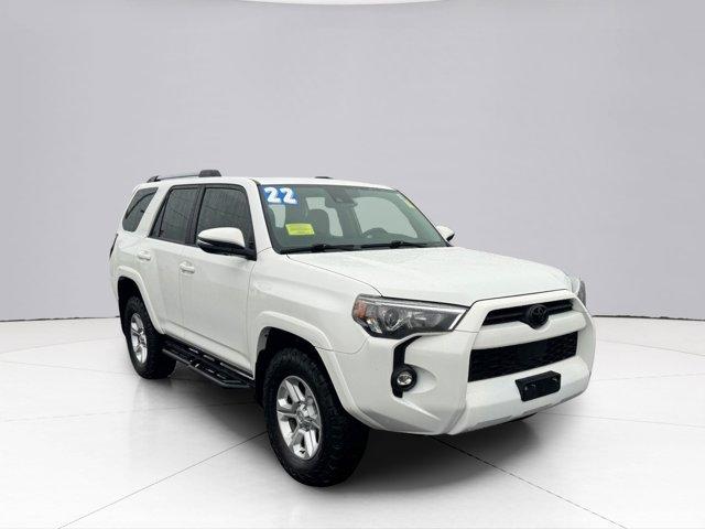 2022 Toyota 4Runner Vehicle Photo in LEOMINSTER, MA 01453-2952