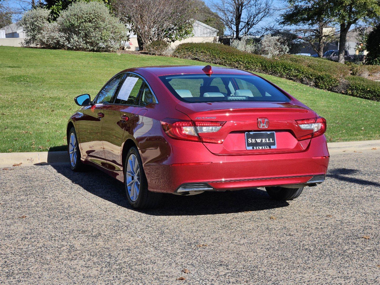 2022 Honda Accord Sedan Vehicle Photo in FORT WORTH, TX 76132