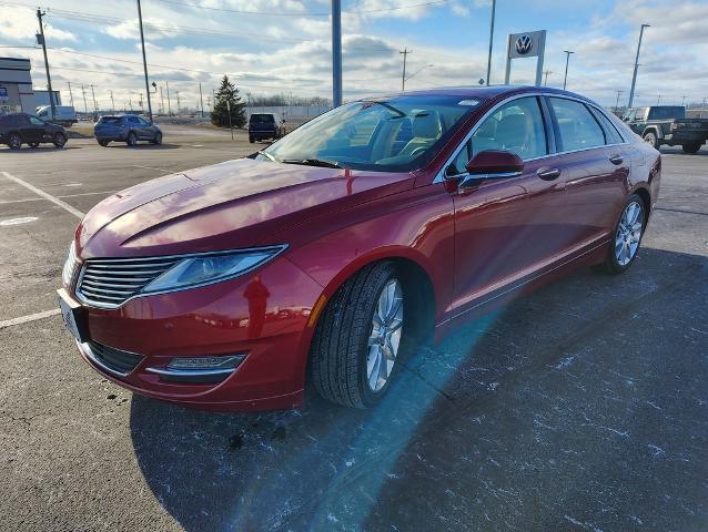 2015 Lincoln MKZ Vehicle Photo in GREEN BAY, WI 54304-5303