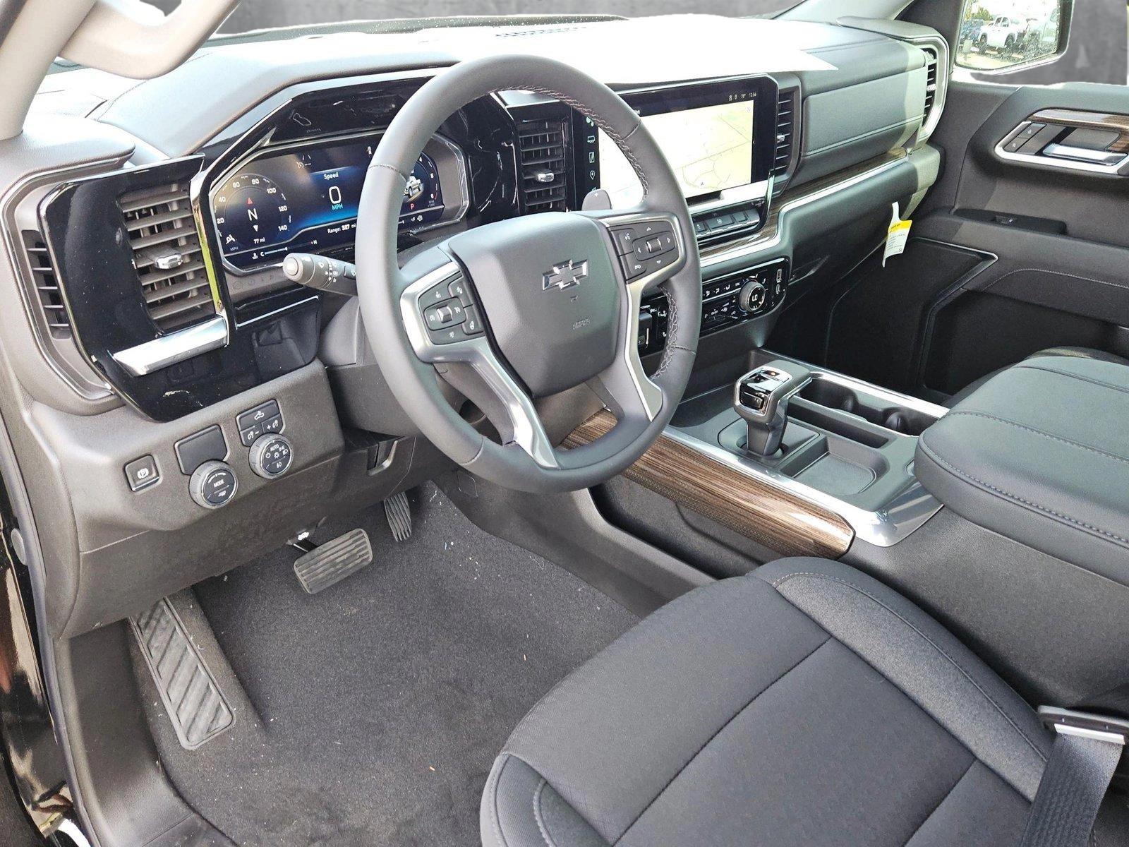 2025 Chevrolet Silverado 1500 Vehicle Photo in MESA, AZ 85206-4395