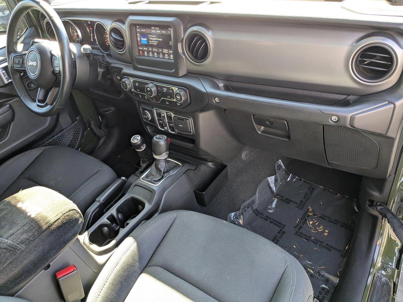 2022 Jeep Gladiator Vehicle Photo in Panama City, FL 32401