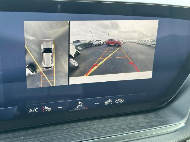 2025 Buick Envision Vehicle Photo in COLUMBIA, MO 65203-3903