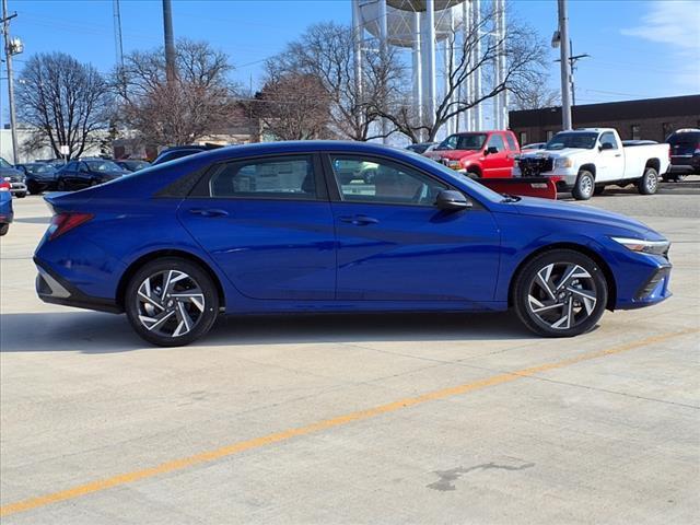 2025 Hyundai ELANTRA Vehicle Photo in Peoria, IL 61615