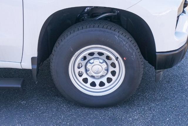 2023 Chevrolet Silverado 1500 Vehicle Photo in VENTURA, CA 93003-8585