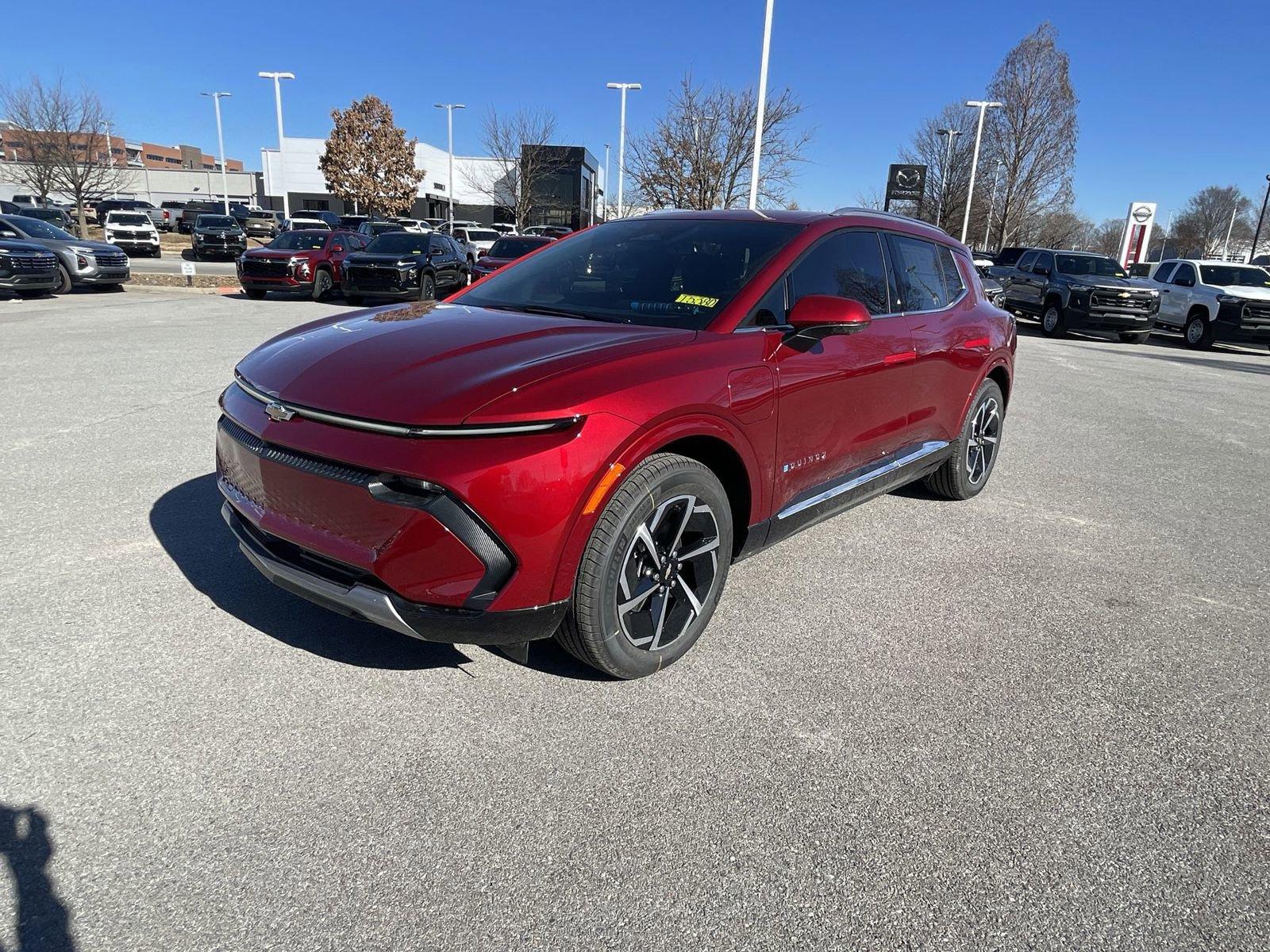 2025 Chevrolet Equinox EV Vehicle Photo in BENTONVILLE, AR 72712-4322