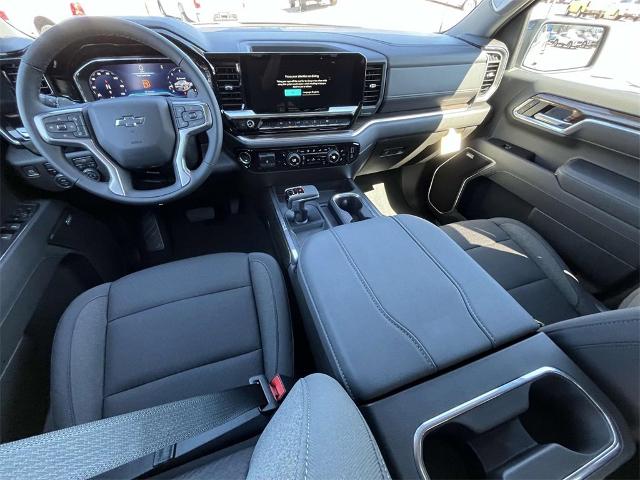 2025 Chevrolet Silverado 1500 Vehicle Photo in ALCOA, TN 37701-3235