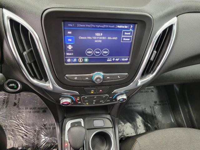 2024 Chevrolet Equinox Vehicle Photo in NEENAH, WI 54956-2243