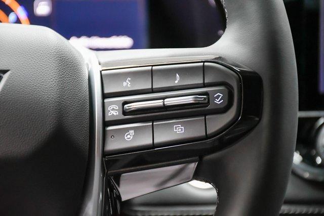 2024 Chevrolet Colorado Vehicle Photo in EVERETT, WA 98203-5662