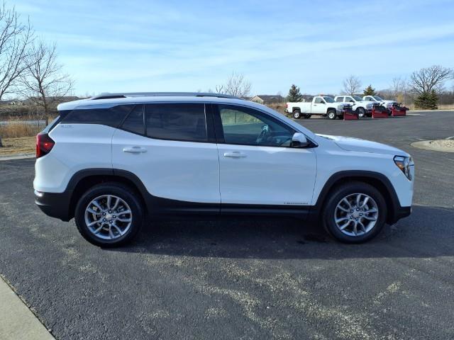 2022 GMC Terrain Vehicle Photo in Oshkosh, WI 54904