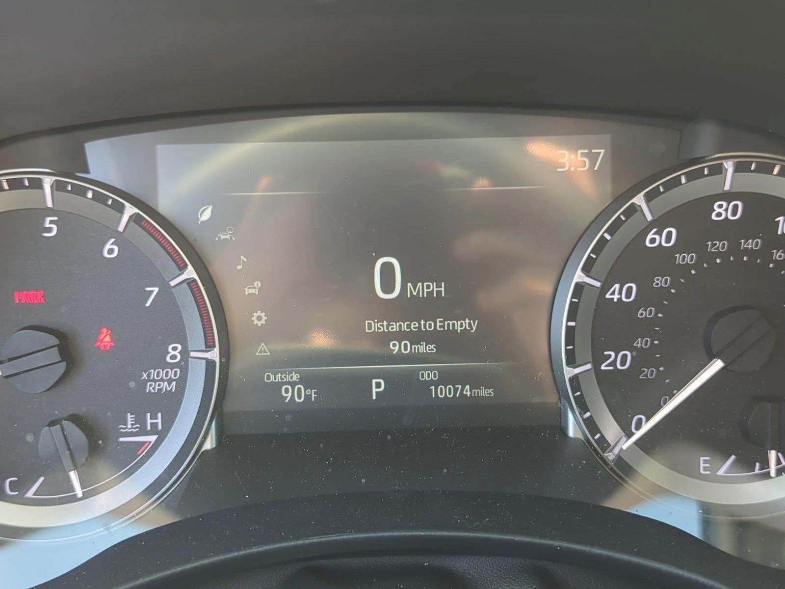 2024 Toyota Highlander Vehicle Photo in Memphis, TN 38125