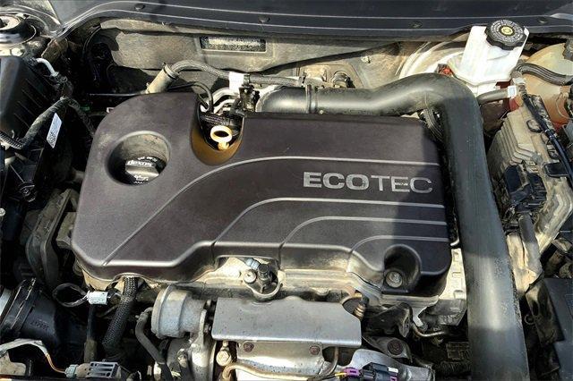 2018 Chevrolet Equinox Vehicle Photo in TOPEKA, KS 66609-0000