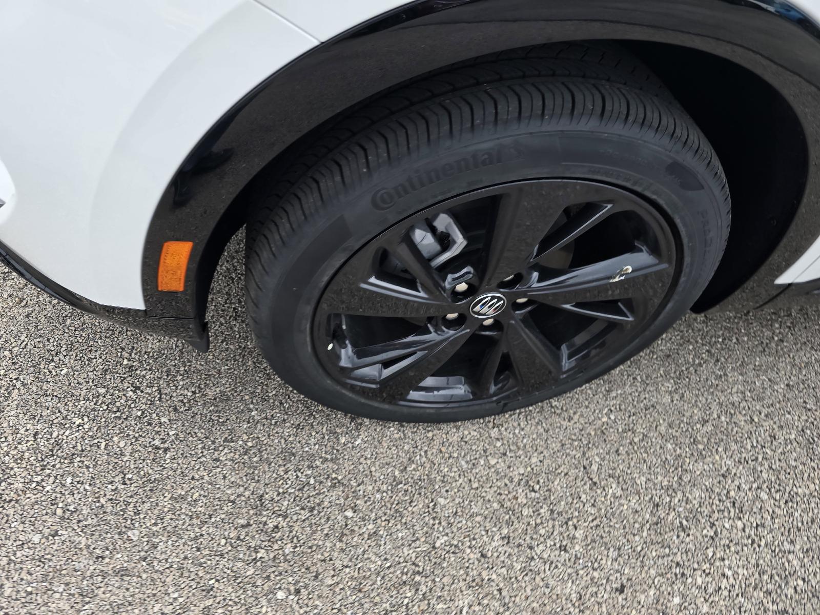 2025 Buick Envision Vehicle Photo in Rolla, MO 65401