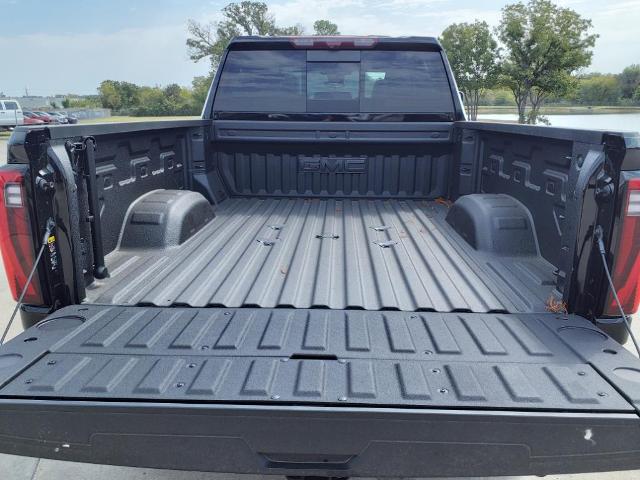 2025 GMC Sierra 2500 HD Vehicle Photo in Denton, TX 76205