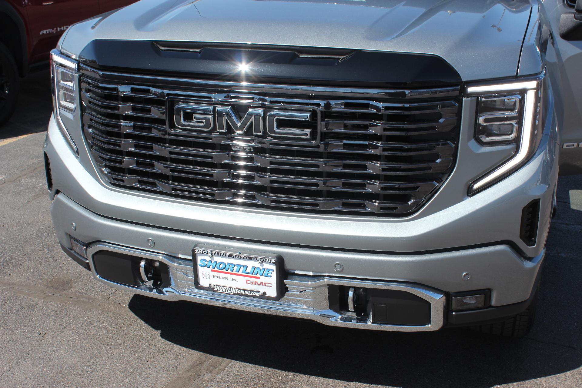 2025 GMC Sierra 1500 Vehicle Photo in AURORA, CO 80012-4011