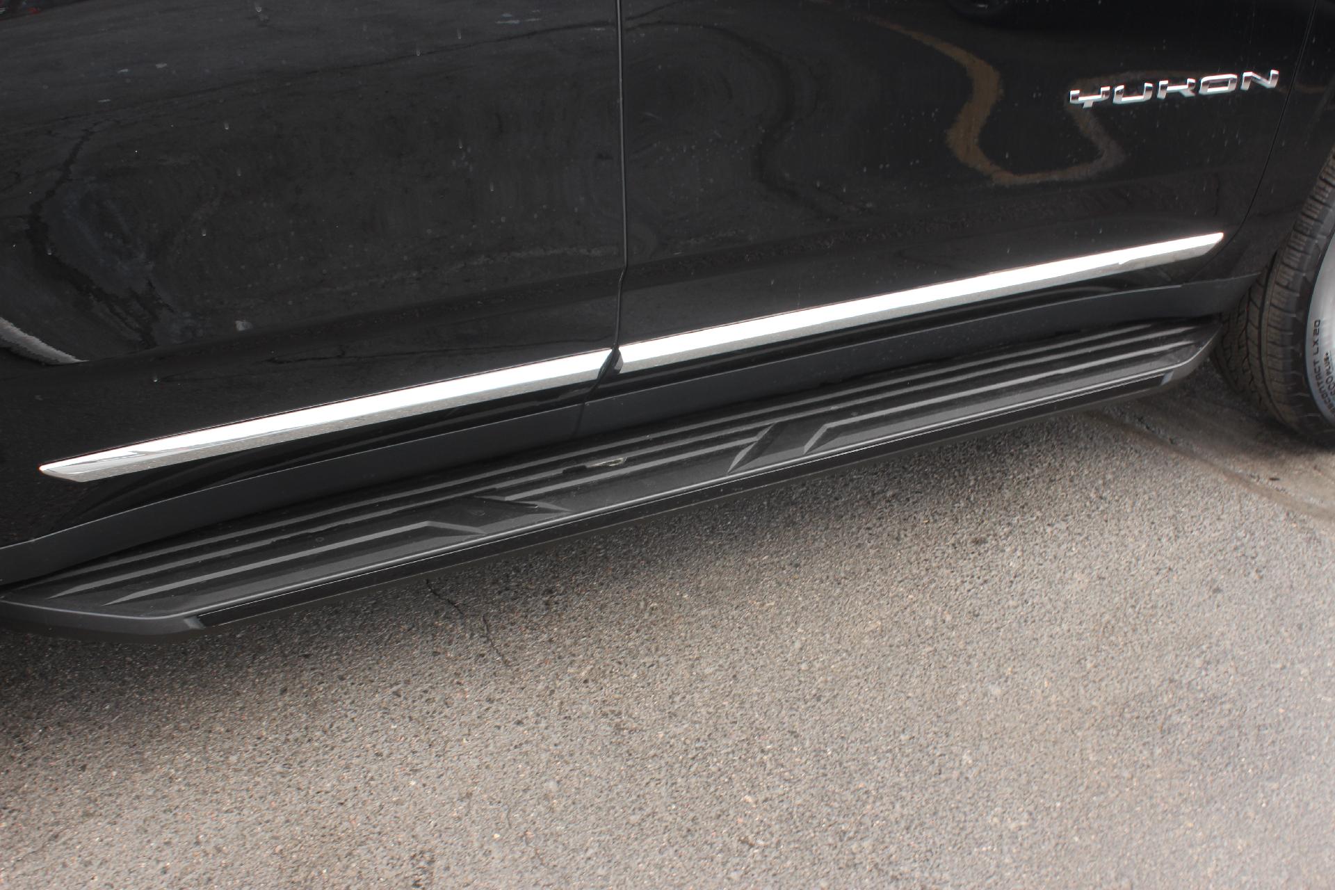 2025 GMC Yukon Vehicle Photo in AURORA, CO 80012-4011
