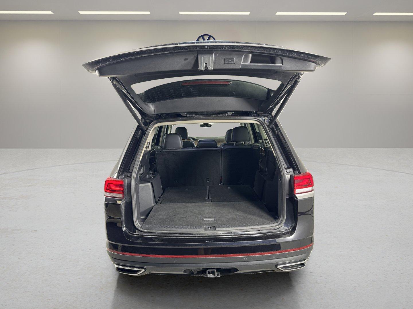 2024 Volkswagen Atlas Vehicle Photo in Georgetown, TX 78626