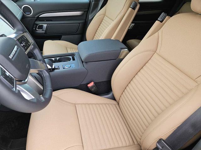 2025 Discovery Vehicle Photo in AUSTIN, TX 78717