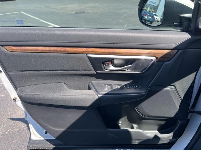 2017 Honda CR-V Vehicle Photo in GREEN BAY, WI 54304-5303