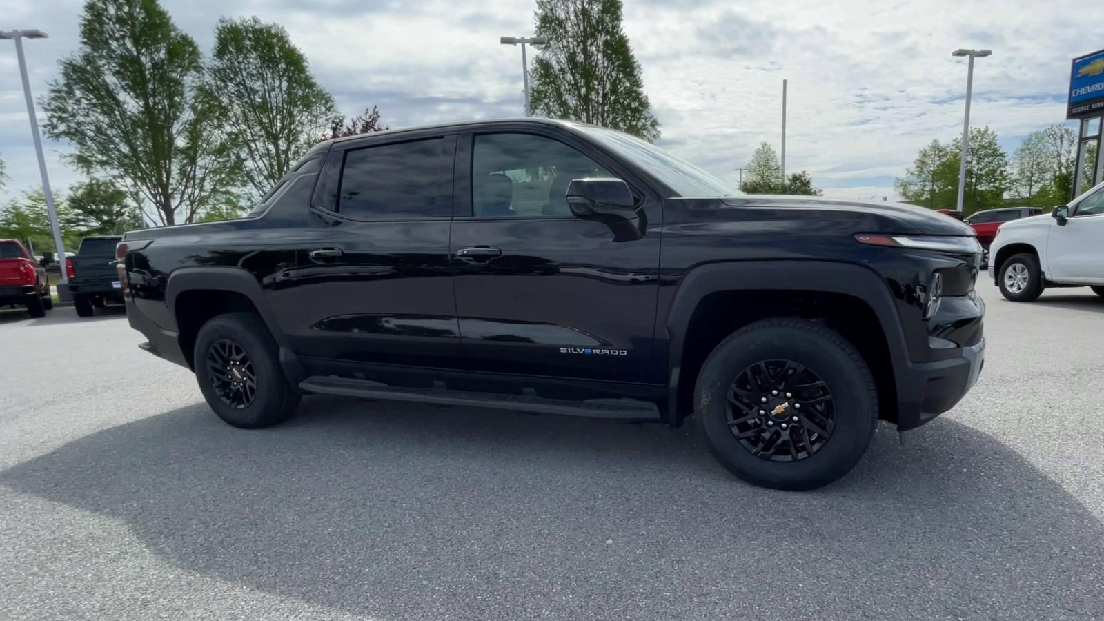 2025 Chevrolet Silverado EV Vehicle Photo in BENTONVILLE, AR 72712-4322