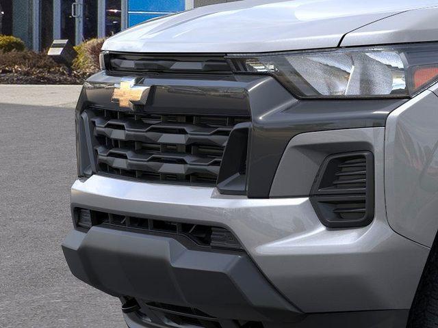 2025 Chevrolet Colorado Vehicle Photo in DANBURY, CT 06810-5034