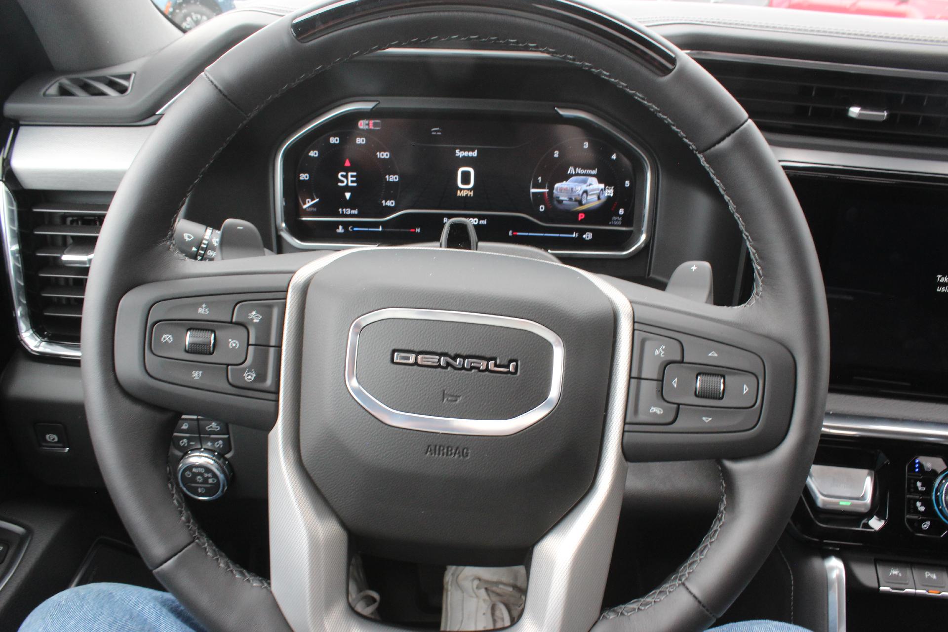 2025 GMC Sierra 1500 Vehicle Photo in AURORA, CO 80012-4011
